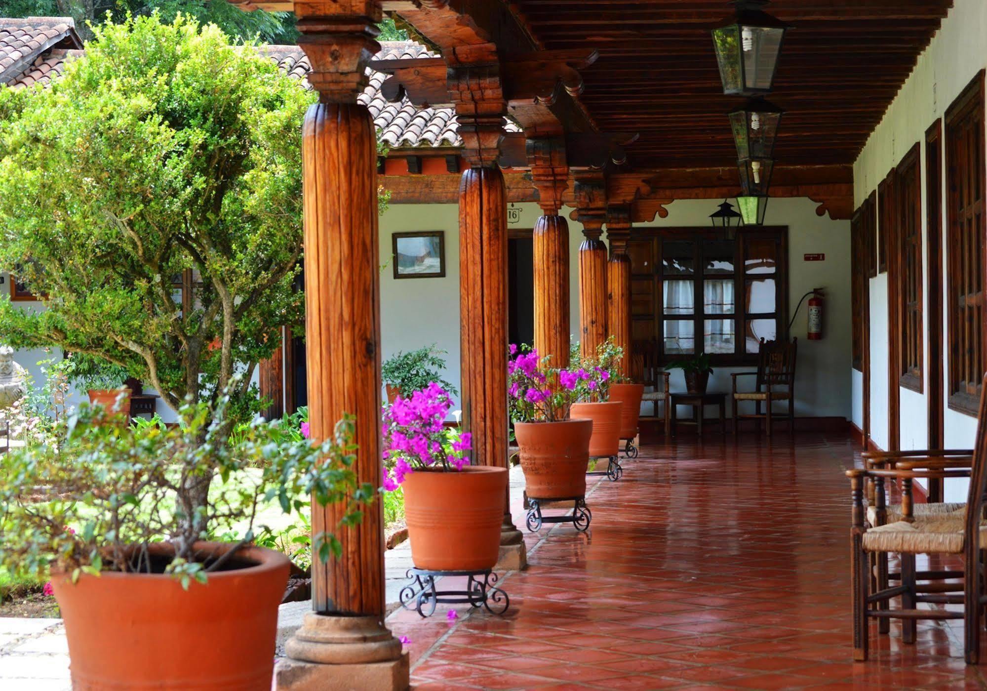 Hosteria San Felipe Pátzcuaro Zewnętrze zdjęcie
